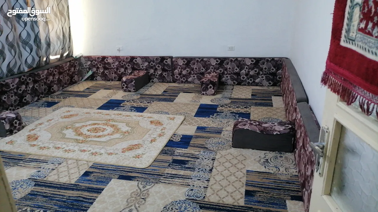 6سندات واربع مراكي اثاث للبيع