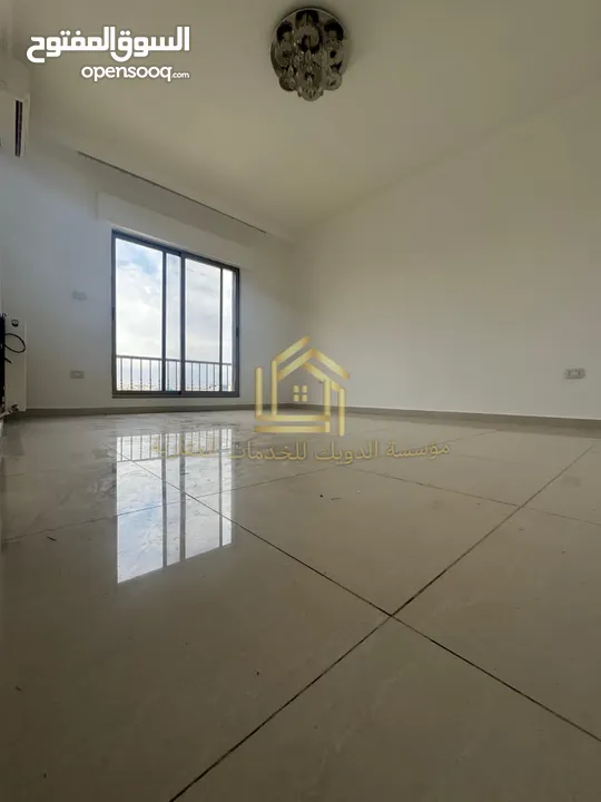 شقة سوبر ديلوكس في أرقى واجمل مناطق خلدا