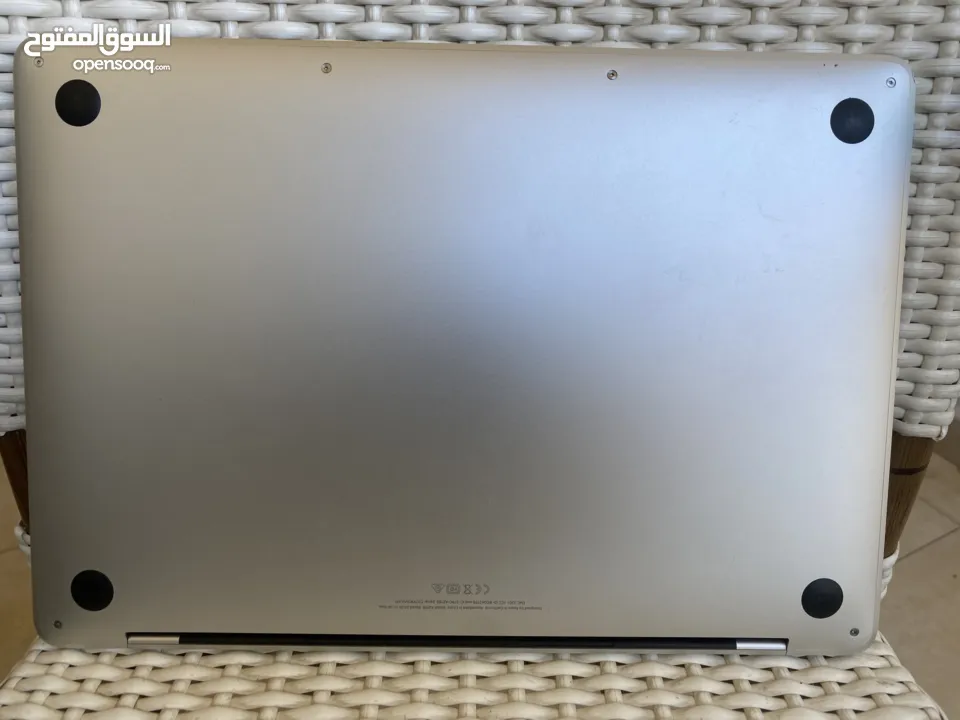 ماك بوك برو 2019 شاشة 13.3 انش مستعمل اخو الجديد رام 8 هاردسك 128 بسعر حرق في شحوط ع ضهر الجهاز