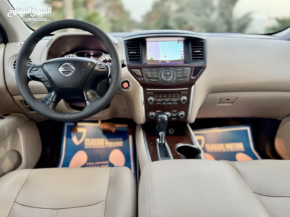 2019 Nissan pathfinder sv fully loaded