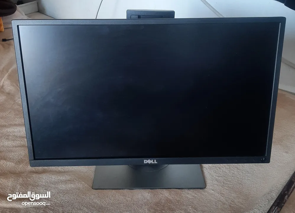 شاشة كمبيوتر Dell 22 INCH مستعملة بحالة ممتازة