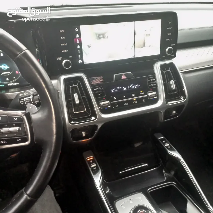 كيا سورينتو فل مسكر اضافات مع فتحه سقف بانوراما بسعر حرق حرق وكاش