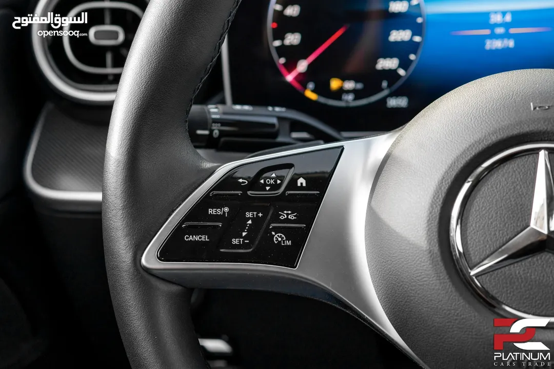 2024 Mercedes C180 – فتحة سقف – وارد المانيا للبيع