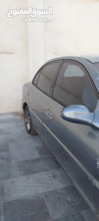 كيا ريو 2001