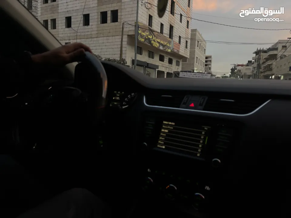 سكودا اوكتافيا 2017