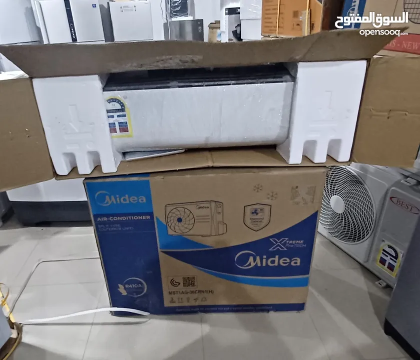 Media 3 ton ac with carton and warranty مكيف ميديا ​​3 طن مع الكرتونة والضمان