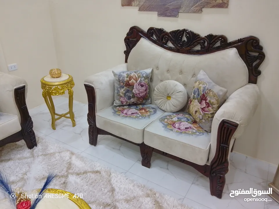 طقم جديد بسعر حرق وكاله