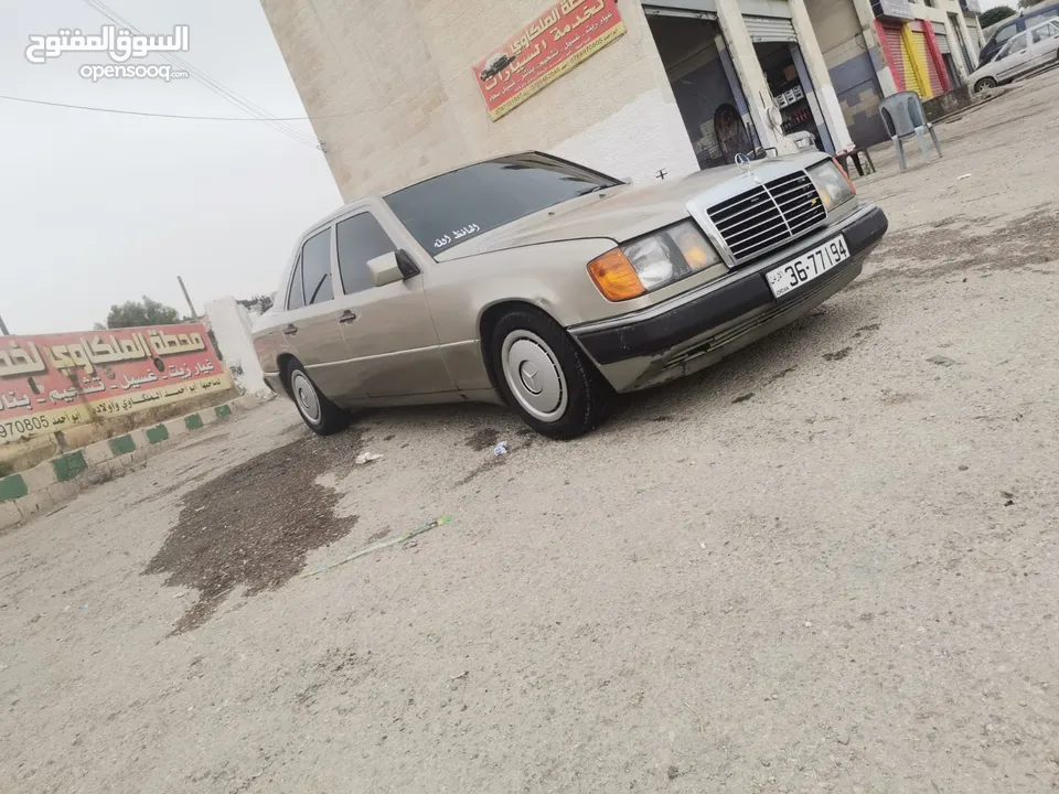 بطه E200 1992