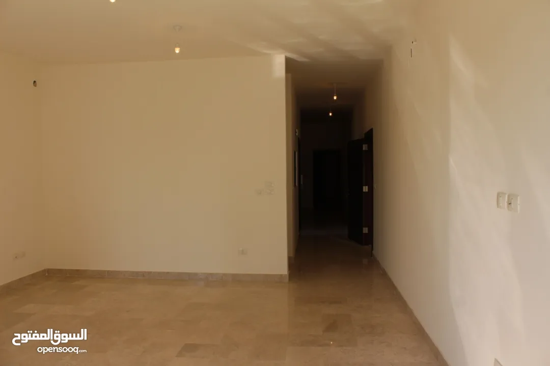 شقة غير مفروشة للإيجار 180م2 ( Property 11316 )-175081081