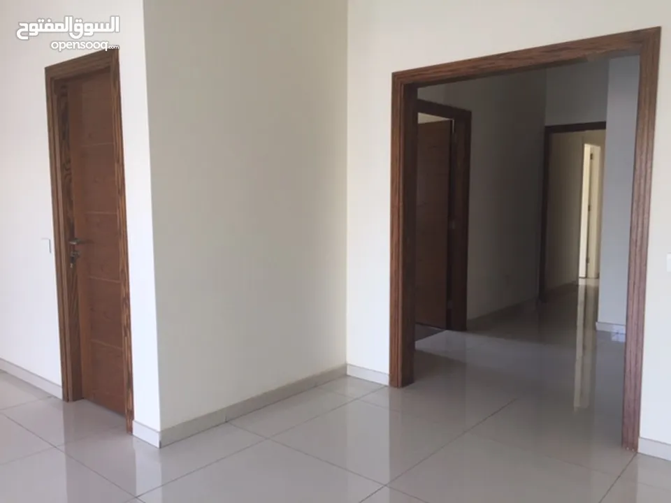 200 square meters apartment in Antelias for sale