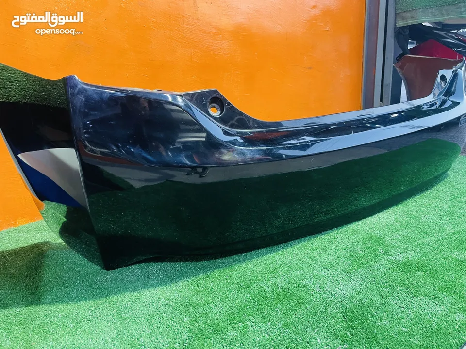 طمبون خلفي تويوتا بريوس 2010-2015  Toyota  Prius 2010-2015 اصلي مستعمل لون اسود