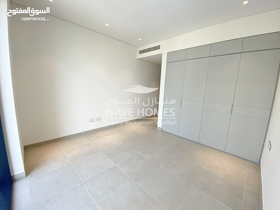 Marina View 2 Bed apartment for sale in Al Mouj