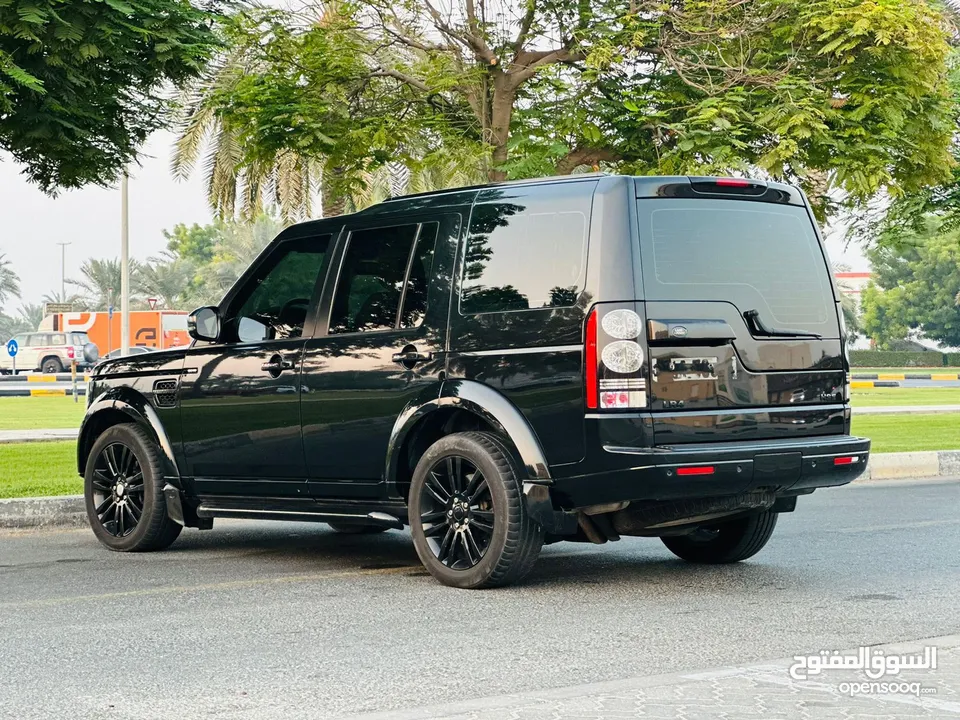 LAND ROVER LR4 GCC SPACE MODEL 2015