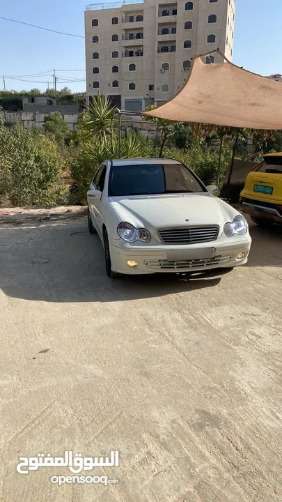 مرسيدس c200 2007