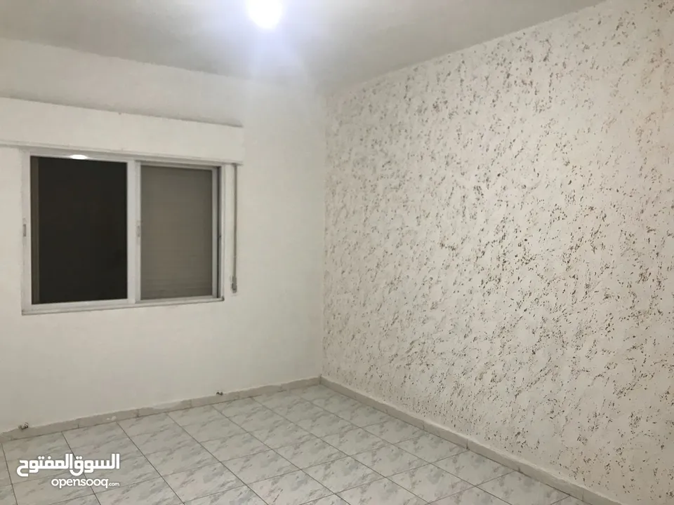 شقه للبيع في ام الدنانير من المالك مباشرة