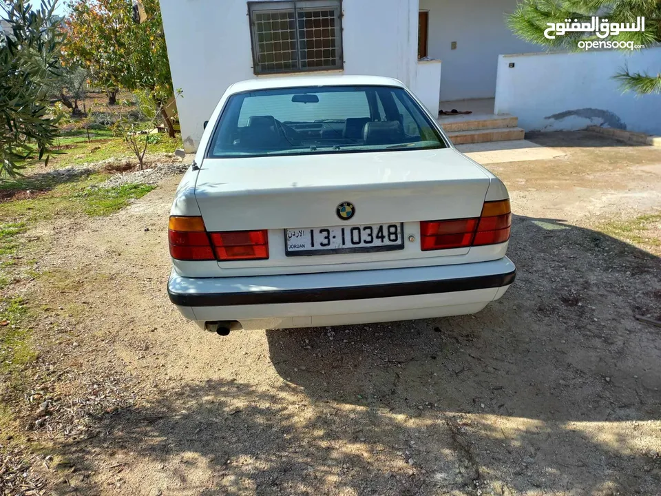 BMW 520 E34  بي ام دبيلو 520