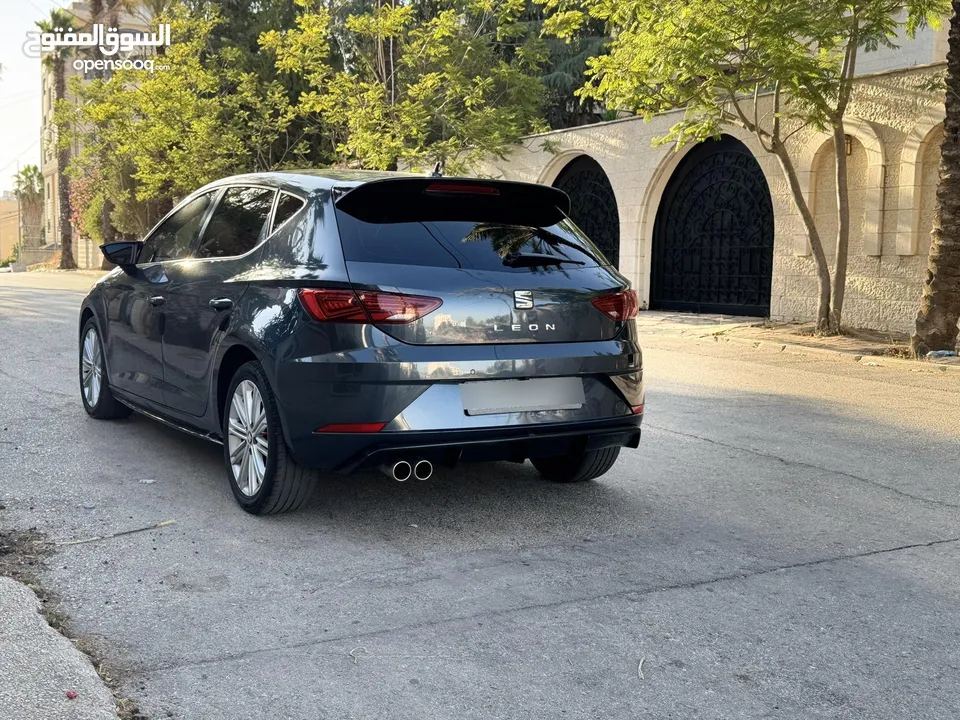 سيات ليون اكسلنس 2018