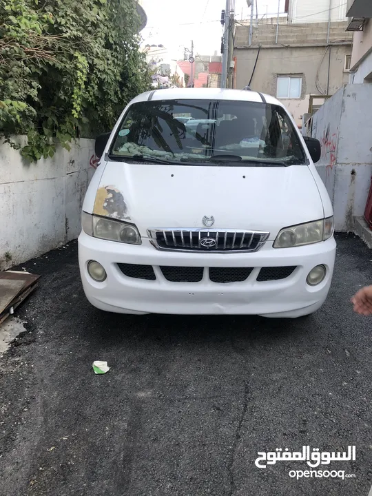 هيونداي h1 2001