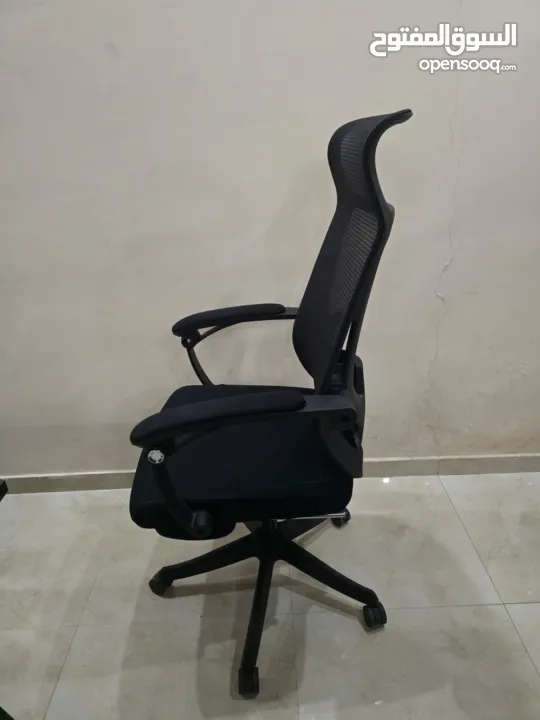 مكاتب وكراسي مدير طبية حديثة مودرن جديدة للبيع