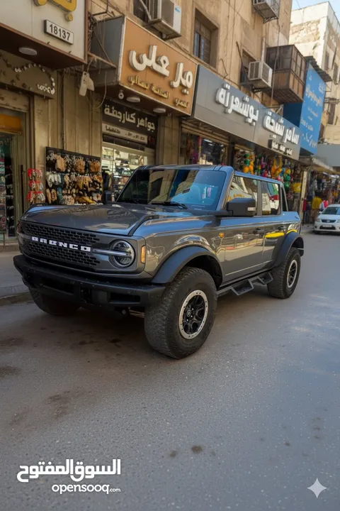 For Sale: Ford Bronco – 2.7L V6