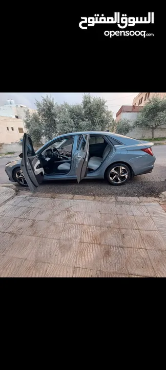 سيارات سياحيه للإيجار تبدأ الاسعار من 23 دينار