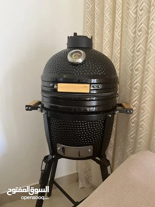 منقل للشوي وللتدخين نوعية فاخرة من ماركة Kamado Bono