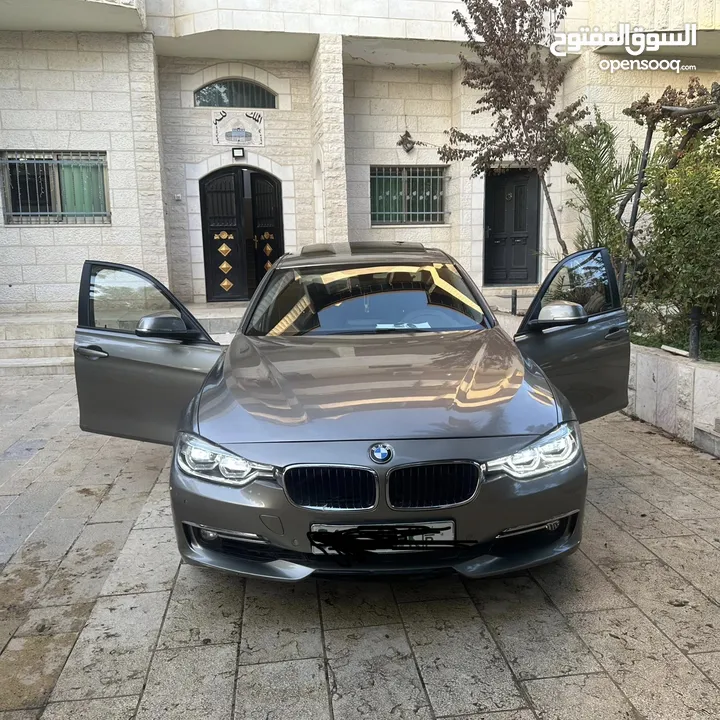 Bmw 318 , 2015 للبيع