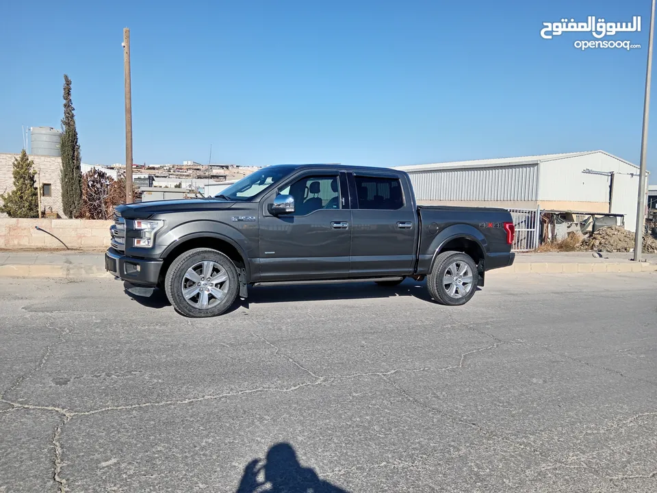 Ford F-150  Platinum   اعلى صنف جمبع أضافات قاطع مسافة 87 حسب كارفاكس وكارسير  فحص كامل 7