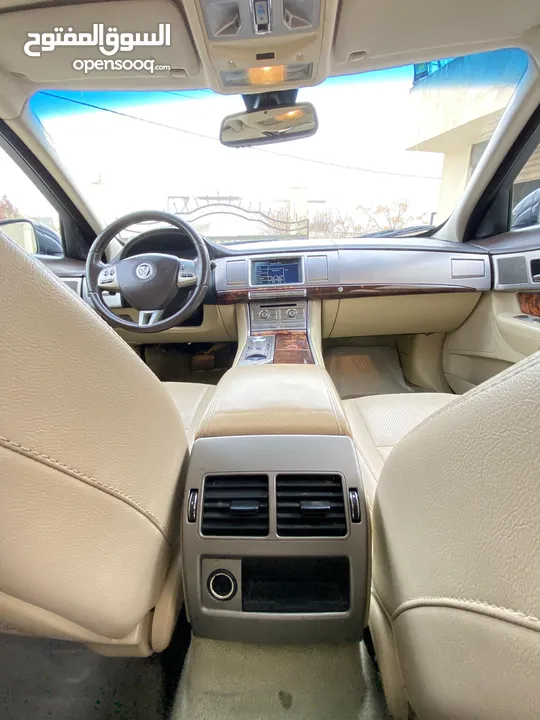 jaguar Xf 2011 for sale البيع شامل الرقم المميز