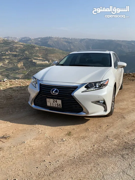 Lexus ES300 2016 fully loaded like new