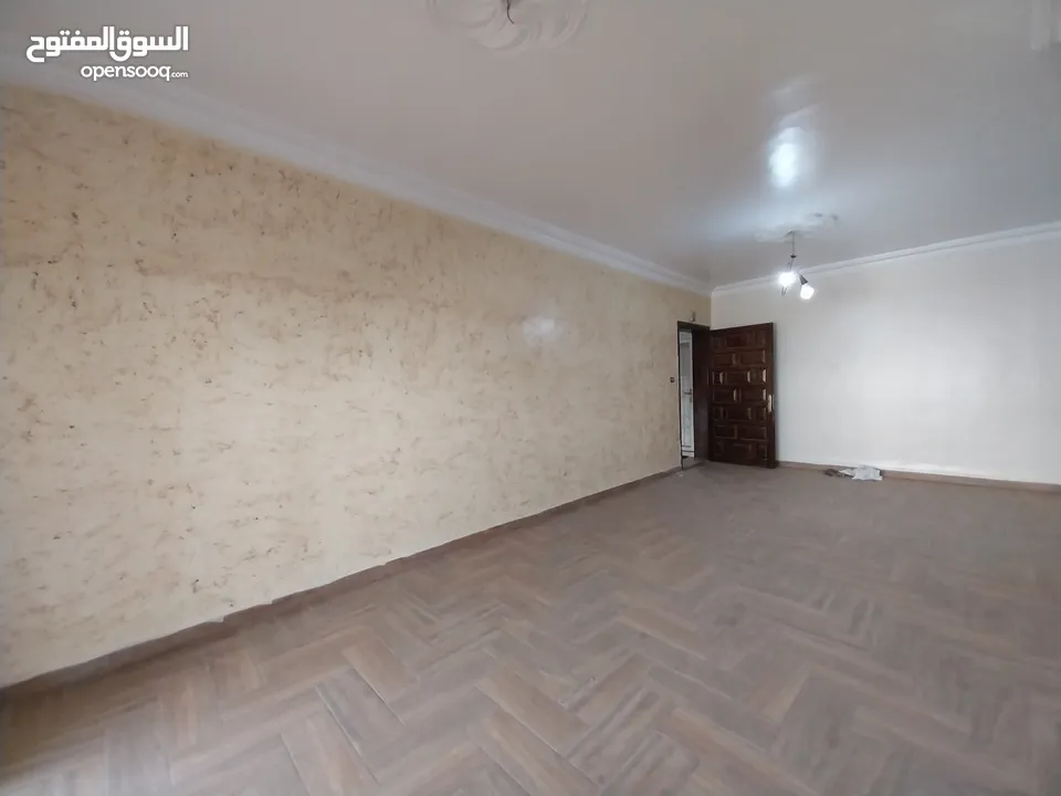 شقة للبيع في عبدون  ( Property ID : 36580 )