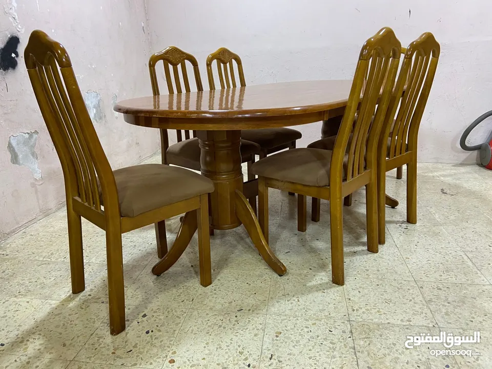 طاولة سفره 6 كراسي تصلح لعرسان
