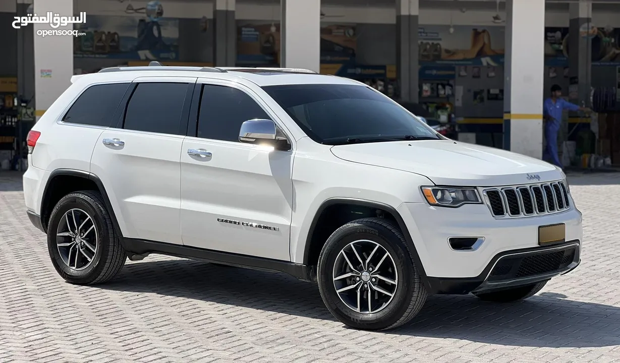 Jeep Grand Cherokee limited نظيفه