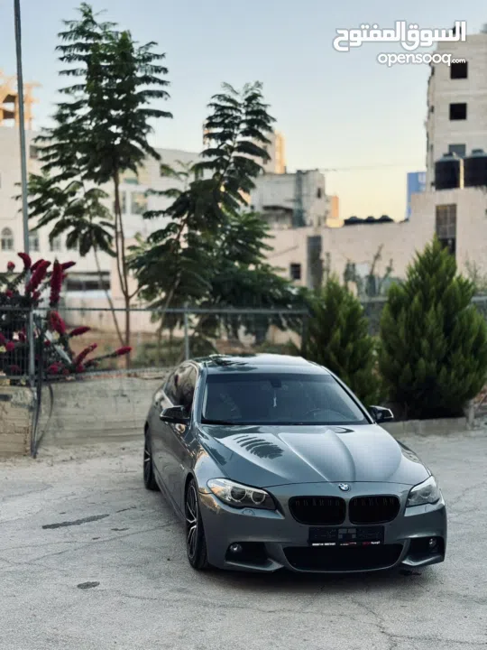 بي إم دبليو 520 i