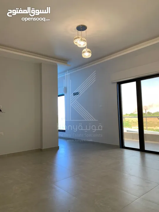 فيلا-شاليه مميز للبيع في الغور