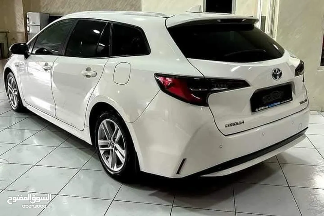 Toyota Corolla Station Hybrid 2021 بطارية ليثيوم