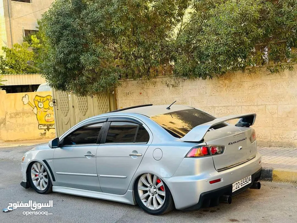 ميتسوبيشي لانسر gt 2011