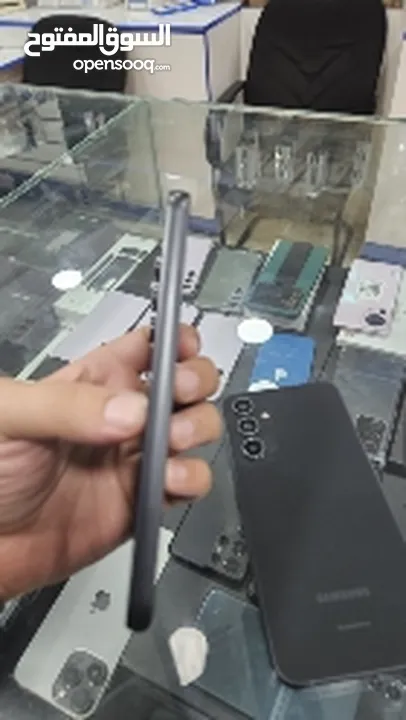 samsung A54 بحالة الوكالة بسعر مميز