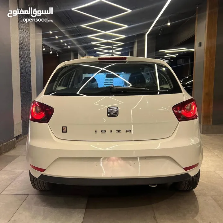 مطلوب سيات ابيزا او ليون او بولو علكاش