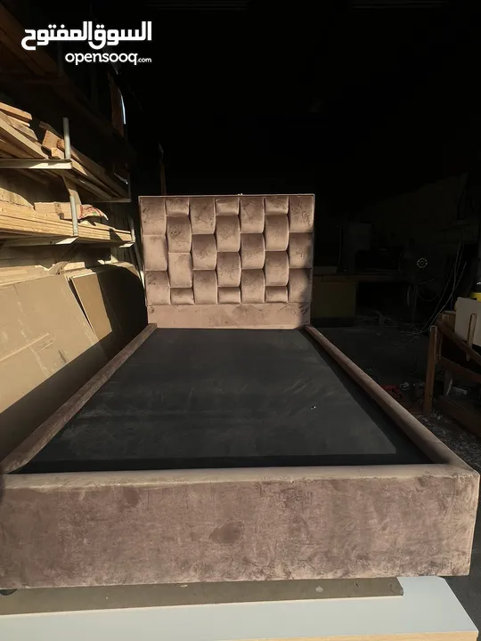 120*200 Fancy Divan bed