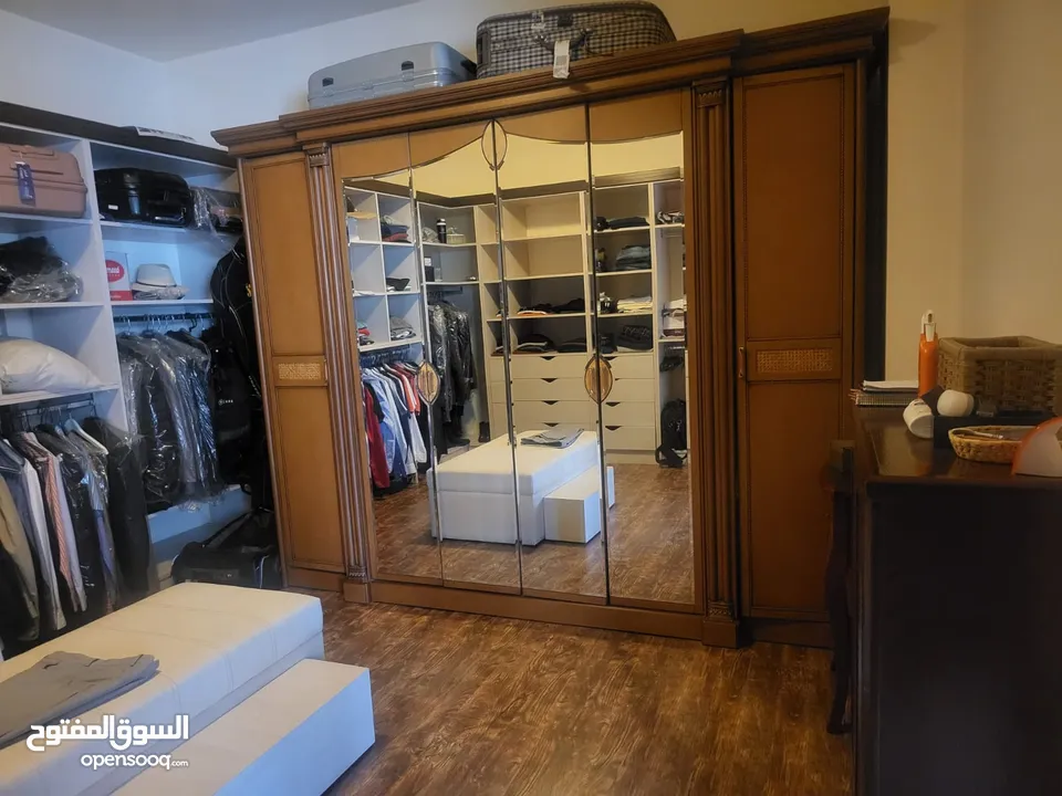 شقة طابق اخير مع روف للبيع ( Property ID : 38964 )