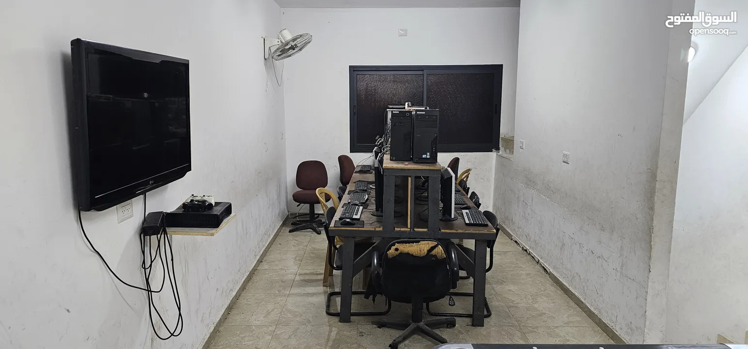 محل كمبيوترات للألعاب بحاله جيده بسعر طري