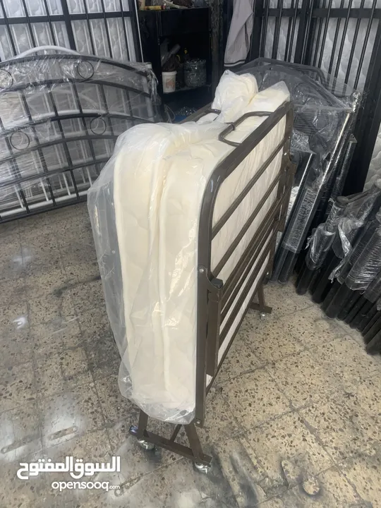 عروض على جميع أنواع الاسرة الحديد