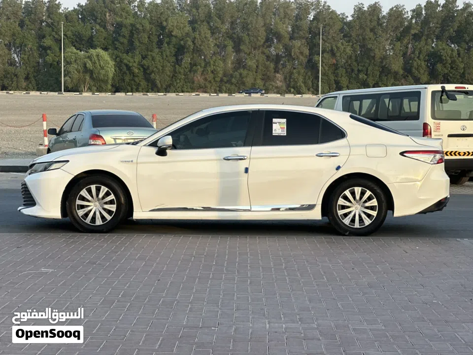 كامري خليجي موديل 2018 نص فل رقم تنين مثبت تحكم داخل بيج شاشي كامرا مثبت بدون حوادث ضمان تصدير