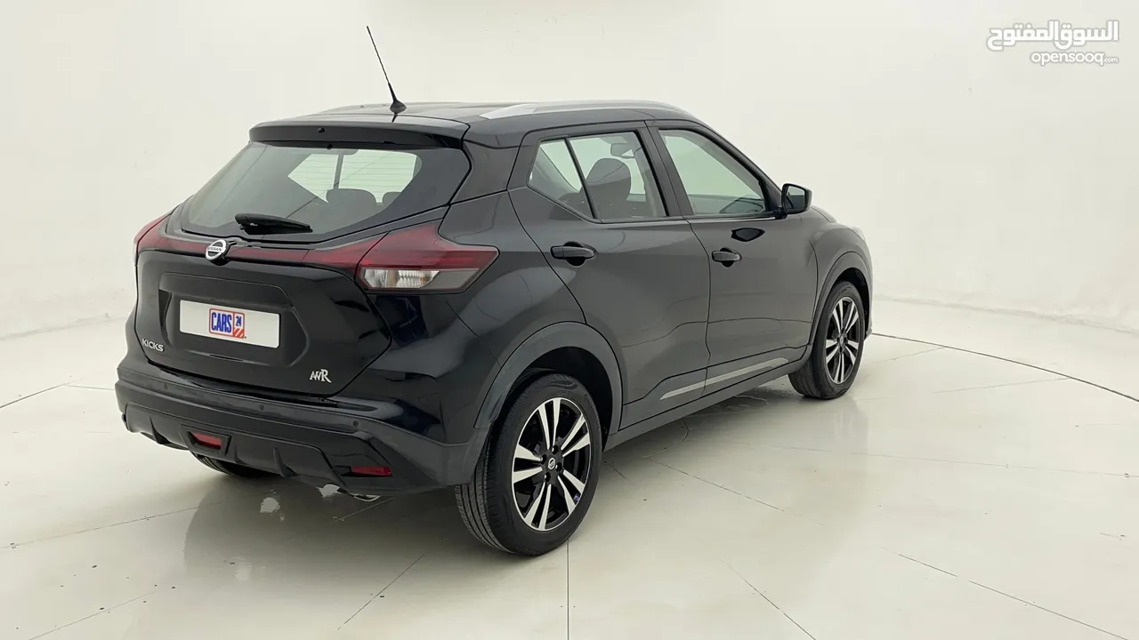 (HOME TEST DRIVE AND ZERO DOWN PAYMENT) NISSAN KICKS