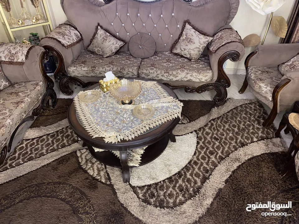 طقم كنب تفصيل خشب زان  + الطريه من احسن أنواع الطريات + البرادي من احسن أنواع البرادي