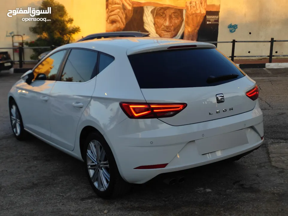 سيات ليون اكسلينس بالكرتونة محرك 1500تربو بنزين اتوماتيك 150حصان وعداد أصلي 75000كم فقططط
