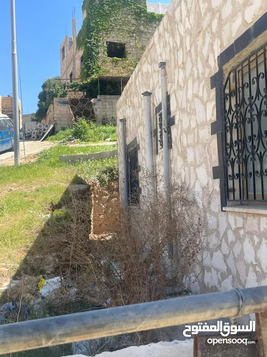 منزل مستقل للبيع ارض /حجه/ مش قوشان  بسعر حرق طبربور ضاحيه الصفا