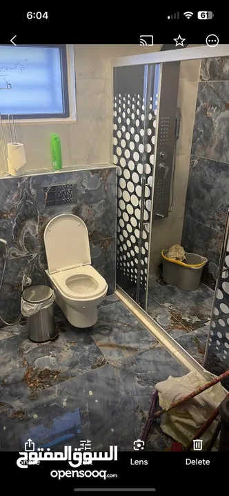 شقة استثمارية للييع يجانب جامعة البتراء