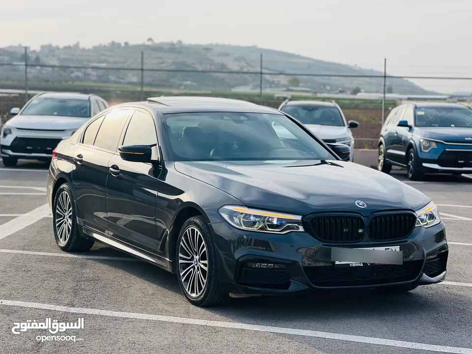 BMW E // 2019 cc benzin  Plug In Hybrid